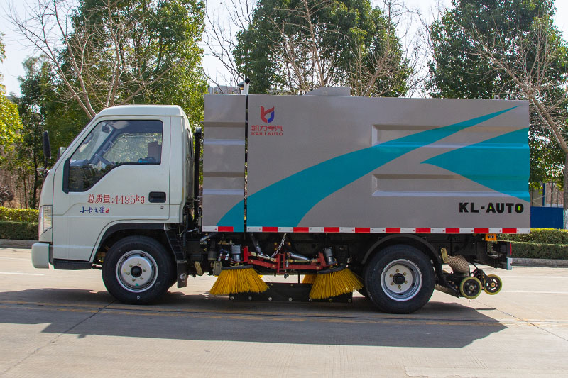 福田小卡2掃路車(0.8水1.7塵)